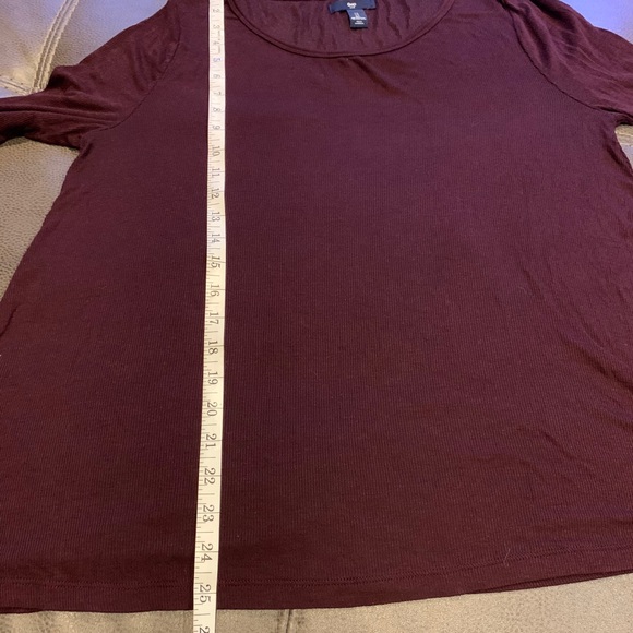 GAP long sleeve top in deep wine color size large - Picture 3 of 6